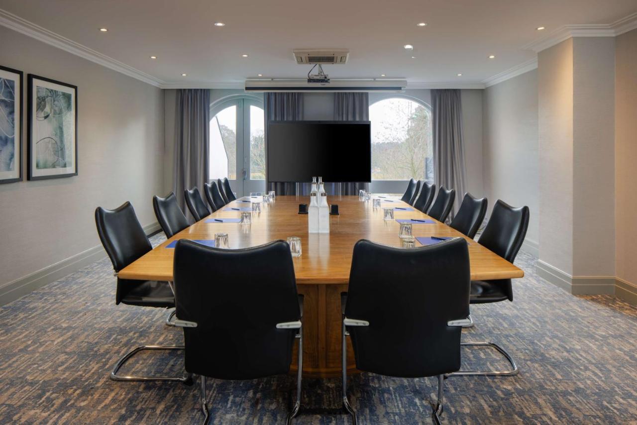 מלון Hilton Cobham מראה חיצוני תמונה