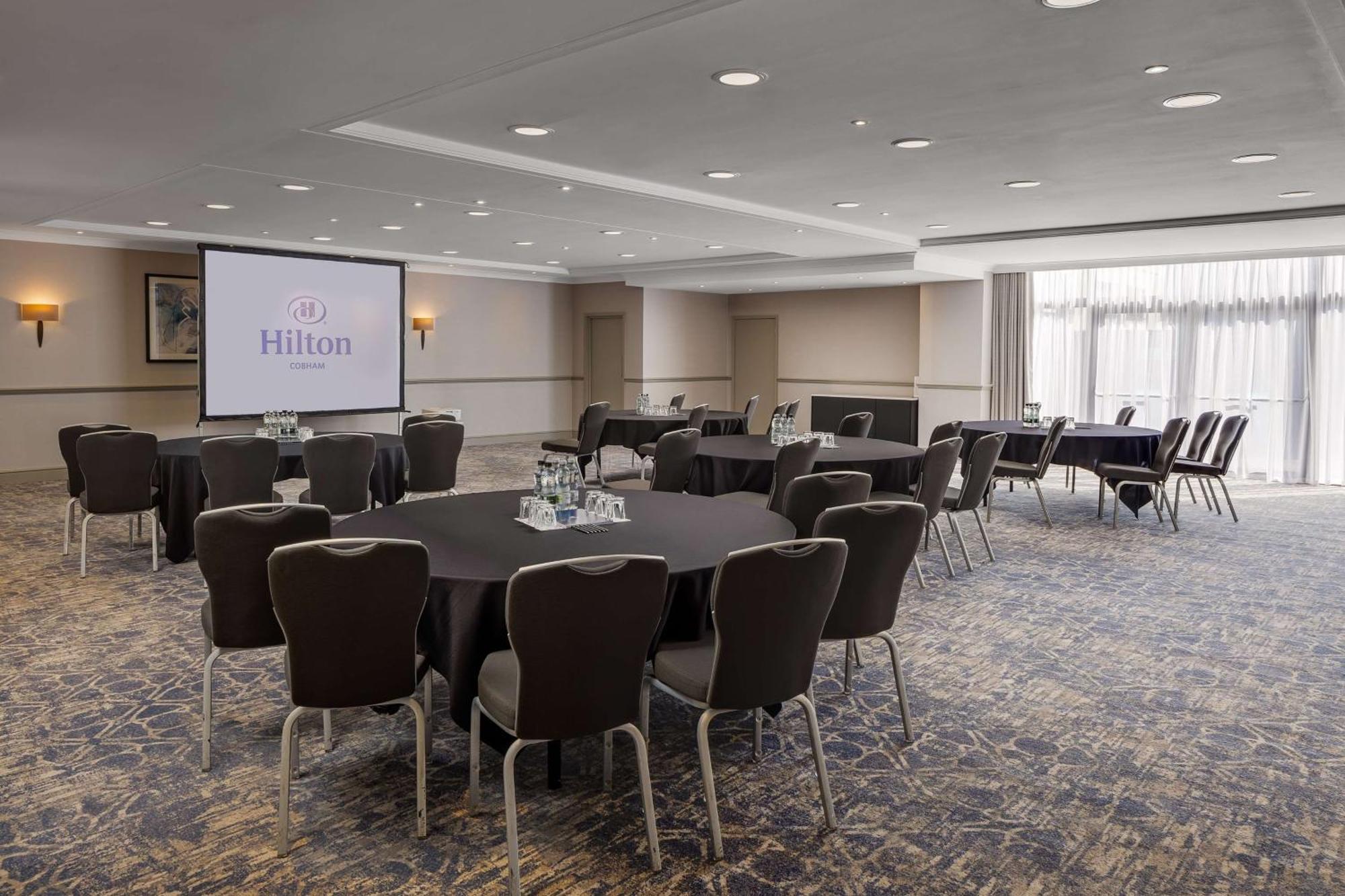 מלון Hilton Cobham מראה חיצוני תמונה