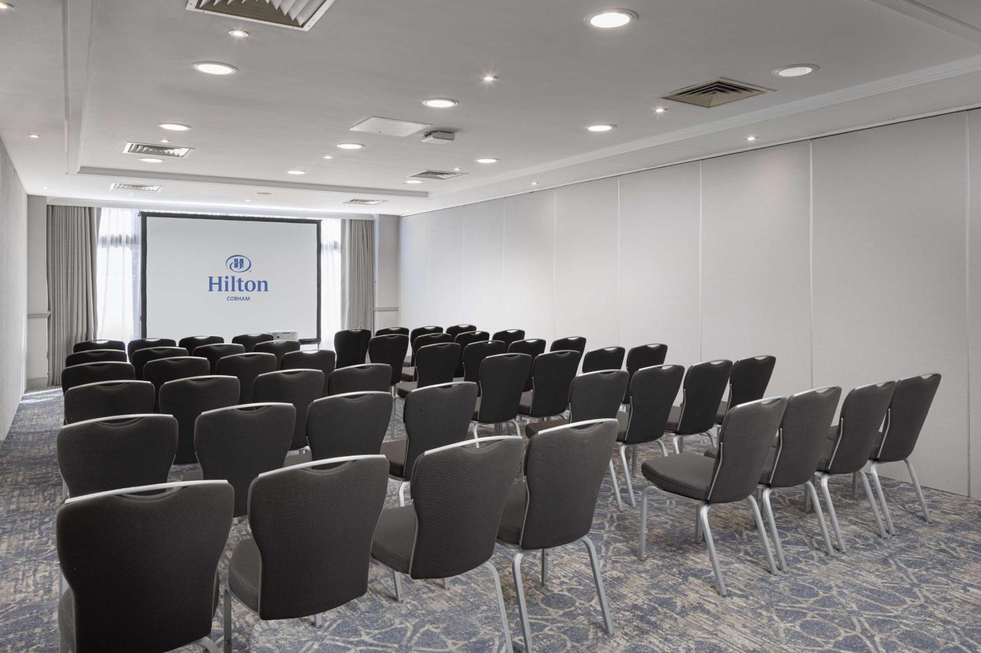 מלון Hilton Cobham מראה חיצוני תמונה