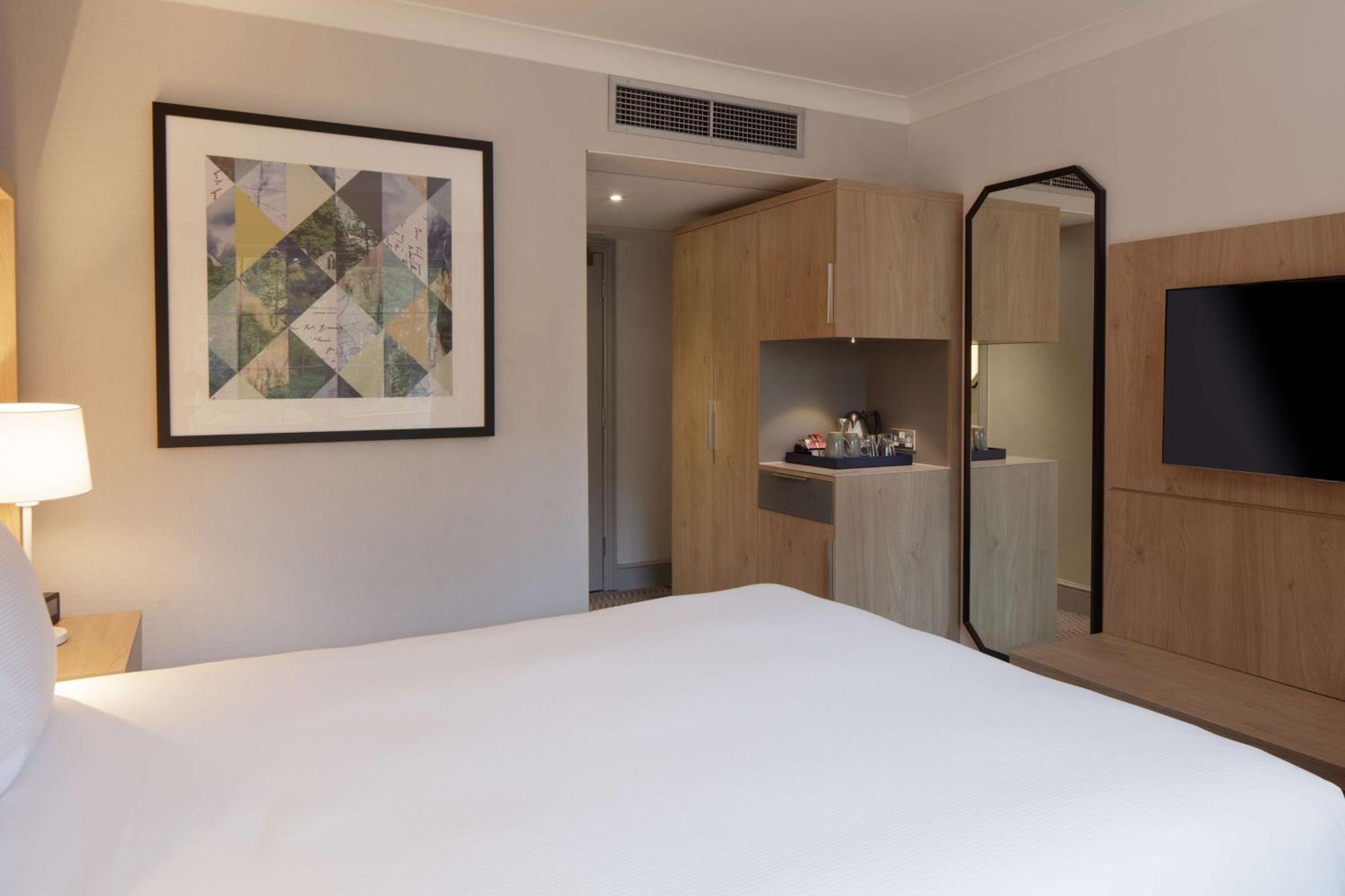מלון Hilton Cobham מראה חיצוני תמונה