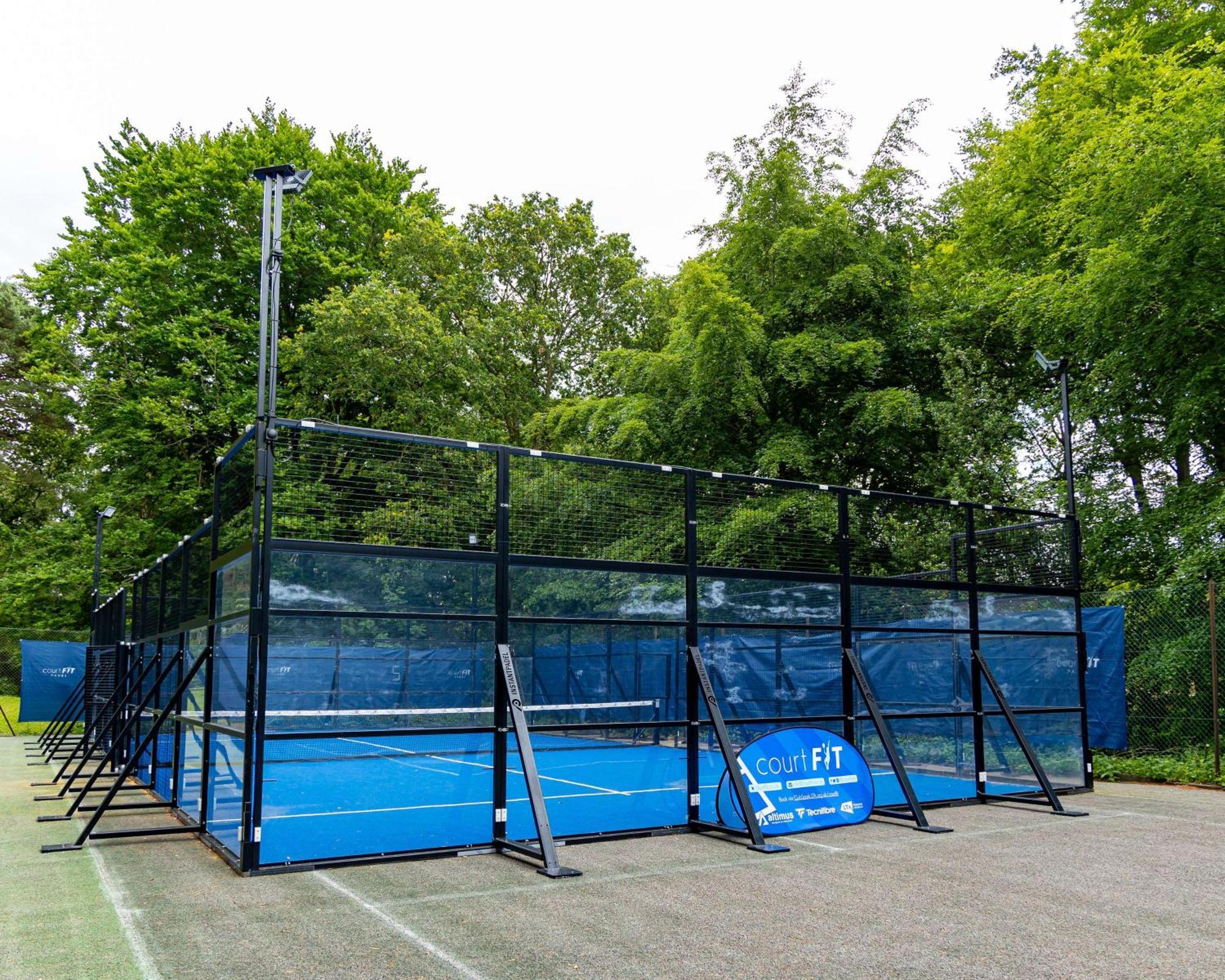 מלון Hilton Cobham מראה חיצוני תמונה